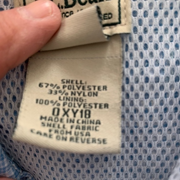 LL Bean Women’s Button Down Shirt Size Large - Picture 9 of 9